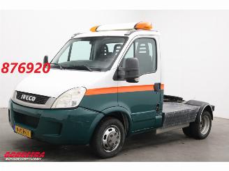 krockskadad bil bedrijf Iveco Daily 35C17 12t Schotel Cruise AHK 2011/11