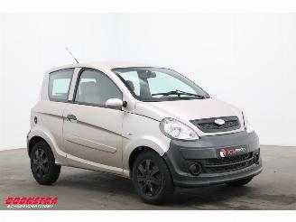 Microcar  M.GO S-5000 Cream Leder picture 2