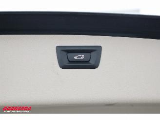 BMW 3-serie Touring 330d Modern Aut. Xenon Navi Clima Cruise SHZ PDC picture 19