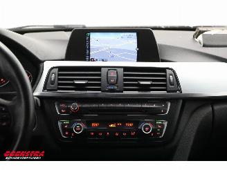 BMW 3-serie Touring 330d Modern Aut. Xenon Navi Clima Cruise SHZ PDC picture 10