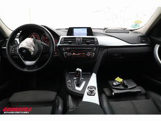 BMW 3-serie Touring 330d Modern Aut. Xenon Navi Clima Cruise SHZ PDC picture 9