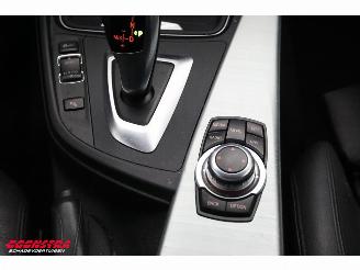 BMW 3-serie Touring 330d Modern Aut. Xenon Navi Clima Cruise SHZ PDC picture 18
