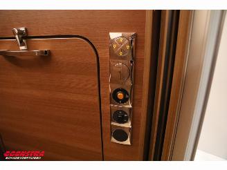 LMC  T732G Comfort TI 2.3 MJ Aut. Solar Garage Single Beds Oven picture 27