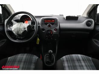 Peugeot 108 1.0 e-VTi Active Airco 74.833 km! picture 19