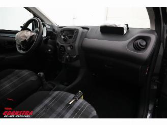 Peugeot 108 1.0 e-VTi Active Airco 74.833 km! picture 18