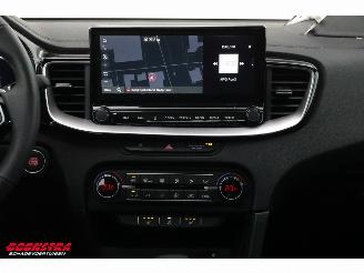 Kia Ceed 1.5 T-GDi GT-Line Aut. LED ACC Navi Clima Camera SHZ LRHZ 10.012 km! picture 23