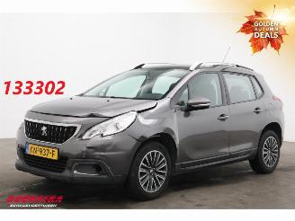 Vaurioauto  passenger cars Peugeot 2008 1.2 PureTech Access Pano Navi Airco Cruise PDC 138.050 km! 2016/10