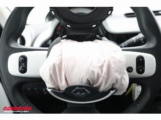 Renault Twingo 1.0 SCe Intens Bluetooth Clima Cruise PDC 52.040 km! picture 17