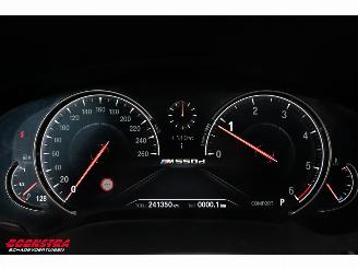 BMW 5-serie Touring M550d xDrive Pano CoPilot HUD B&W 360° ACC AHK picture 13