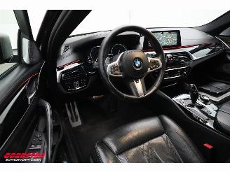 BMW 5-serie Touring M550d xDrive Pano CoPilot HUD B&W 360° ACC AHK picture 9