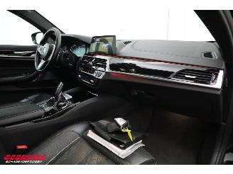 BMW 5-serie Touring M550d xDrive Pano CoPilot HUD B&W 360° ACC AHK picture 6