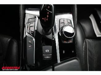 BMW 5-serie Touring M550d xDrive Pano CoPilot HUD B&W 360° ACC AHK picture 16