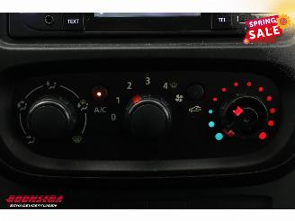 Renault Trafic Passenger 1.6 dCi Expression Energy 9-Pers. Airco picture 16