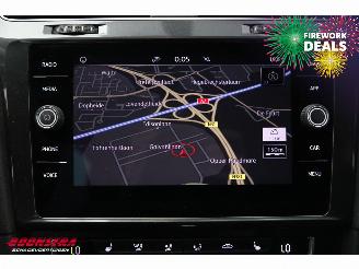 Volkswagen Golf Variant 1.6 TDI HL Bns R picture 24