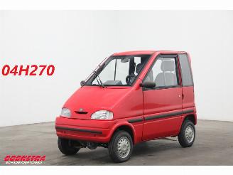 krockskadad bil brommobiel Canta  LX Exclusive 200cc BJ2014 2014/8