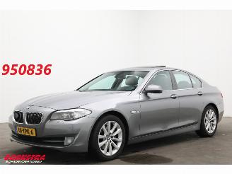 Unfallwagen BMW 5-serie 535i HE Schuifdak Leder Navi Clima Cruise Camera SHZ PDC 2012/3