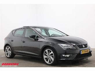 Seat Leon 1.8 TSI FR 180 PK DSG LED Pano Leder Navi Clima Cruise Camera SHZ picture 2