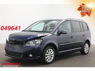 škoda osobní automobily Volkswagen Touran 1.2 TSI Highline 1e Eig!! Navi Clima Cruise PDC 39.189 km!! 2014/1