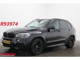 skadebil auto BMW X5 XDrive30d VAN M-Sport LED Memory H/K AHK SHZ 2017/3