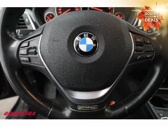 BMW 3-serie Touring 318i Aut. Corporate LED Navi Clima Cruise PDC AHK picture 12