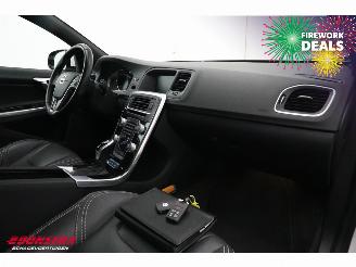 Volvo V-60 2.4 D5 Twin Engine Summum Memory Leder Cruise SHZ AHK picture 14