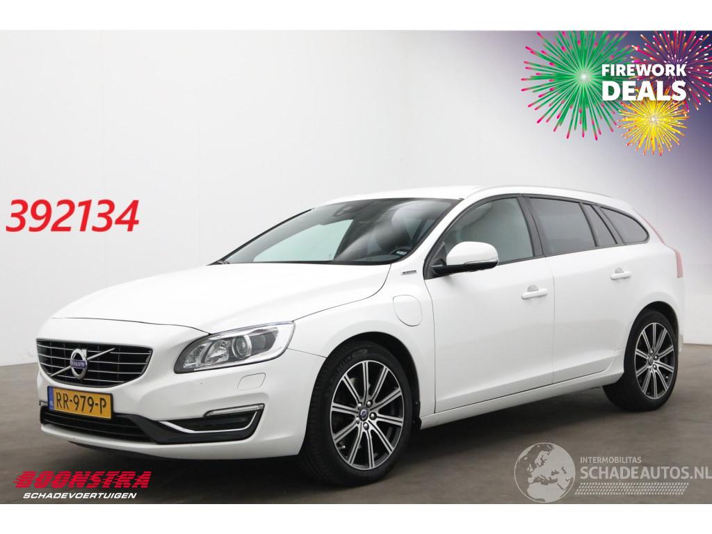 Volvo V-60 2.4 D5 Twin Engine Summum Memory Leder Cruise SHZ AHK