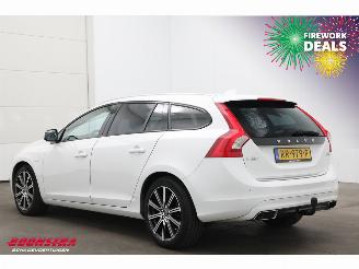 Volvo V-60 2.4 D5 Twin Engine Summum Memory Leder Cruise SHZ AHK picture 4
