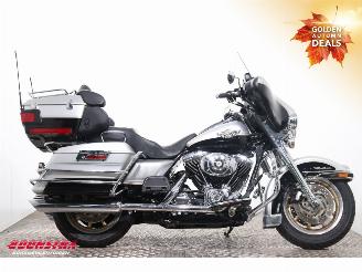 Harley-Davidson  FLHTCUI Electra Glide Ultra Classic 100 Years Ed. Cruise Radio 11.527mi! picture 7