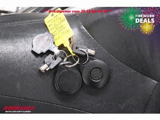 Harley-Davidson  FLHTCUI Electra Glide Ultra Classic 100 Years Ed. Cruise Radio 11.527mi! picture 23