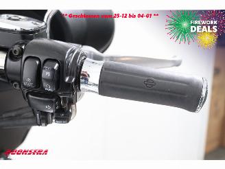 Harley-Davidson  FLHTCUI Electra Glide Ultra Classic 100 Years Ed. Cruise Radio 11.527mi! picture 21