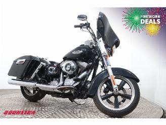 Harley-Davidson  FLD Switchback LED 4.794 Miles! picture 2