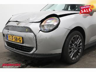 Mini Cooper SE Electric 54.2 kWh 218 PK LED Navi Cruise Camera picture 10
