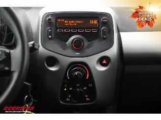 Peugeot 108 1.0 e-VTi Active Airco Bluetooth picture 14