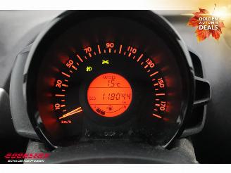 Peugeot 108 1.0 e-VTi Active Airco Bluetooth picture 19