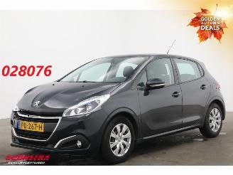 Auto incidentate Peugeot 208 1.2 PureTech 5-DRS Access Navi Airco Cruise PDC 104.492 km! 2017/5