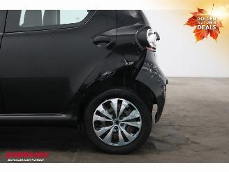 Toyota Aygo 1.0-12V Cool 5-DRS Airco 140.068 km! picture 11