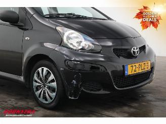 Toyota Aygo 1.0-12V Cool 5-DRS Airco 140.068 km! picture 6