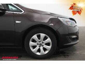 Opel Astra Sports Tourer 1.4 Turbo Business + picture 6