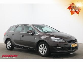 Opel Astra Sports Tourer 1.4 Turbo Business + picture 2