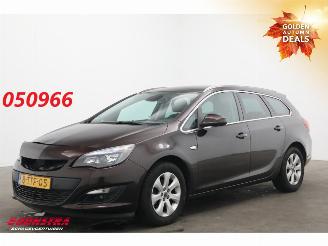 Auto incidentate Opel Astra Sports Tourer 1.4 Turbo Business + 2014/5