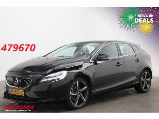 skadebil auto Volvo V-40 2.0 T3 Aut. Nordic+ Pano LED Memory Leder Camera SHZ 2017/11