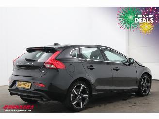Volvo V-40 2.0 T3 Nordic+ Pano LED Memory Leder Camera SHZ picture 3
