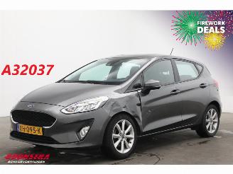 škoda osobní automobily Ford Fiesta 1.1 Trend 5-DRS Navi Airco Cruise PDC 2019/2