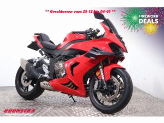   SRK 800 RR ABS LED Bluetooth picture 2