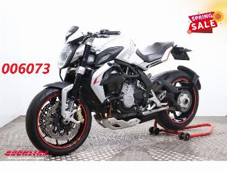 ojeté vozy motocykly MV Agusta Brutale Dragster 800 ABS Lap Timer Quickshift 19.101 km 2015/3