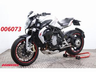 Tweedehands motor MV Agusta Brutale Dragster 800 ABS Lap Timer Quickshift 19.101 km! 2015/3