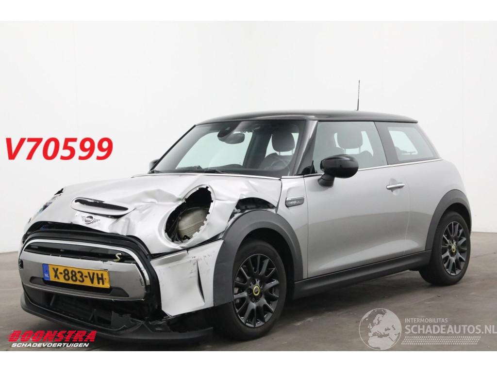 Mini Cooper SE Camden Edition 33 kWh LED Navi Clima Cruise SHZ PDC