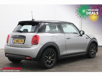 Mini Cooper SE Camden Edition 33 kWh LED Navi Clima Cruise SHZ PDC picture 3