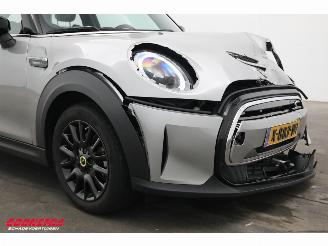 Mini Cooper SE Camden Edition 33 kWh LED Navi Clima Cruise SHZ PDC picture 6