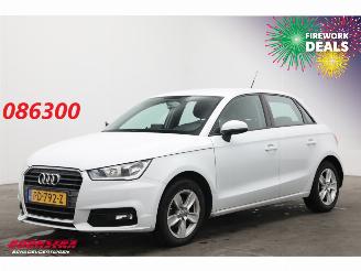 Vaurioauto  passenger cars Audi A1 Sportback 1.0 TFSI Navi Airco Cruise PDC 120.448 km! 2017/6